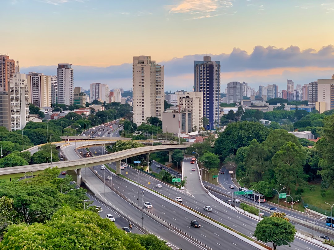 Brazilian Investment Insights: November 21, 2025 Market Update