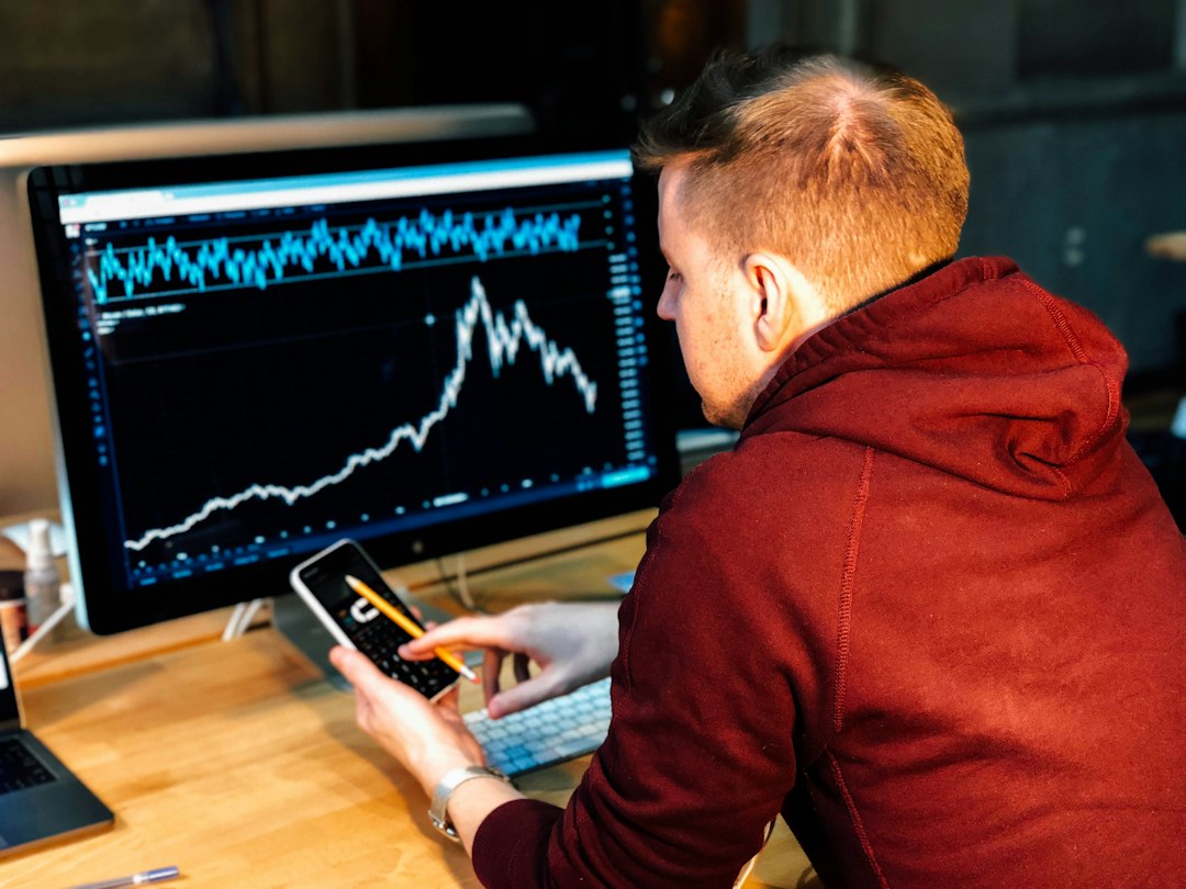 Brazil Investment News: Fiscal Reform Debate, Election Risk & Amazon Fires – October 18, 2026
